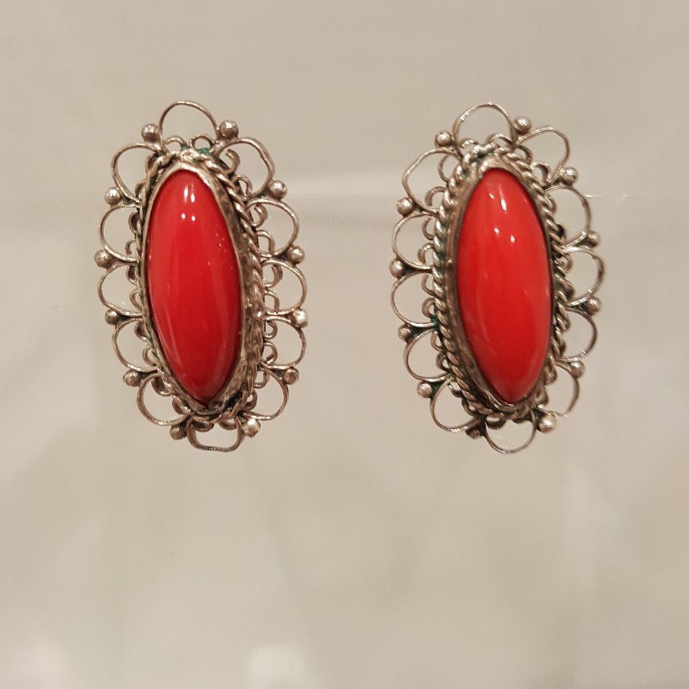 Signed Sterling Silver Coral Screw On Earrings Artist LDL flower detail